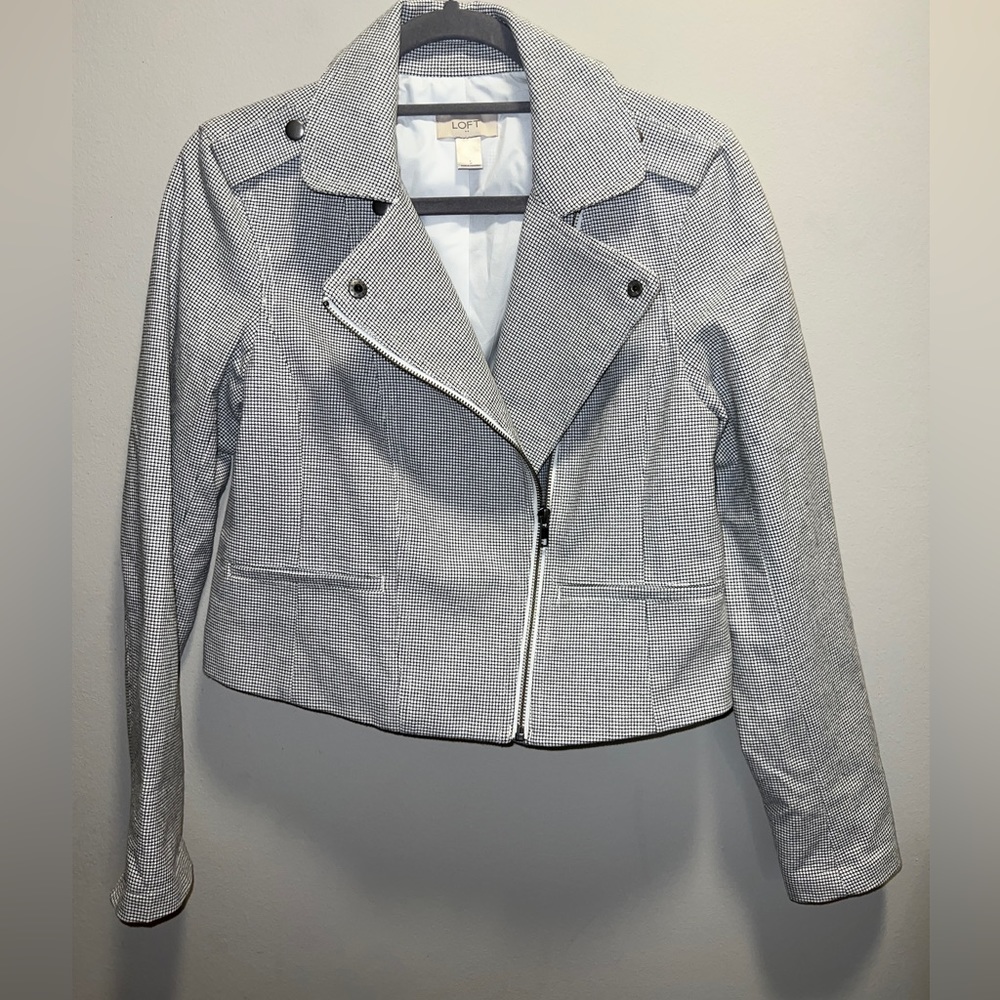 Ann Taylor loft textured bomber jacket